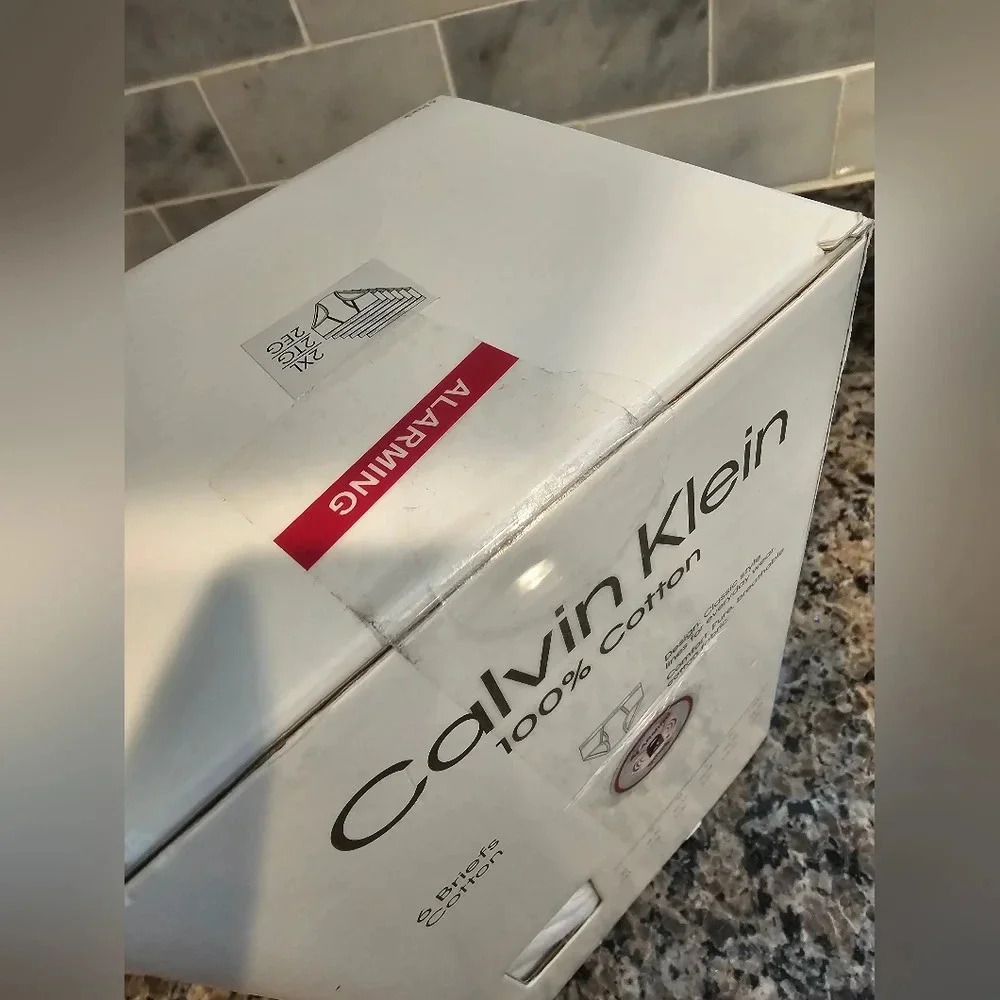 Calvin Klein Men's •Size XXL• White 100% Cotton 6 pack Classic Briefs New in Box - Picture 6 of 7